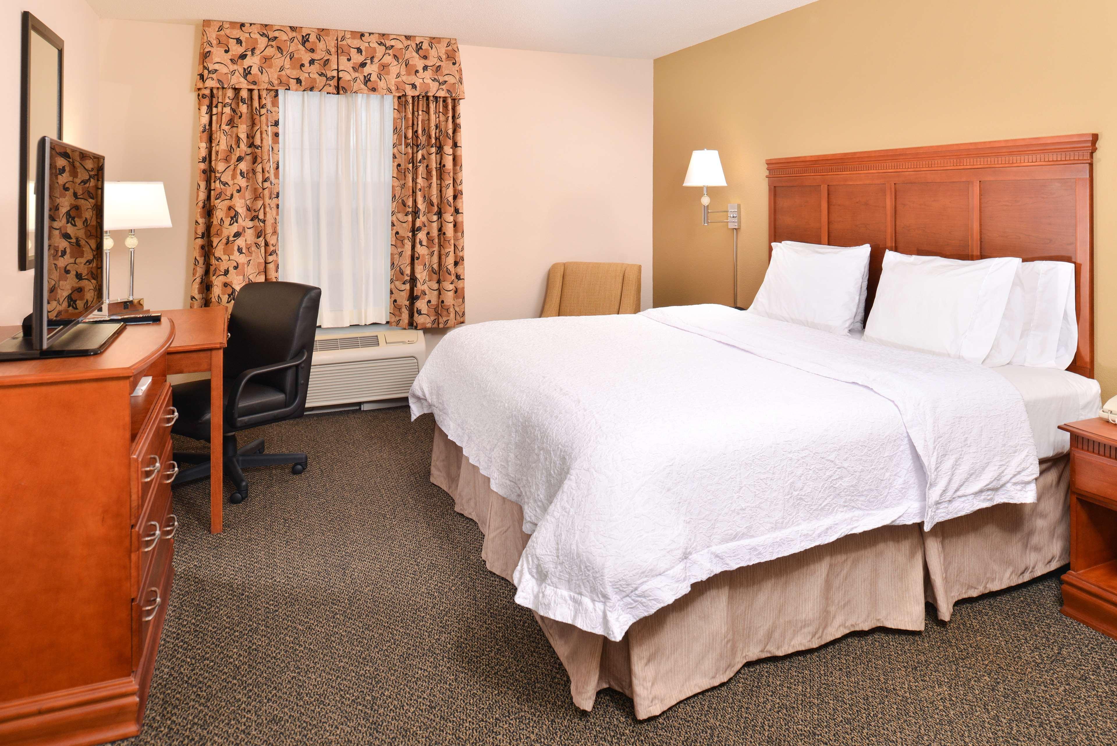 Hampton Inn&Suites Richmond Exterior foto